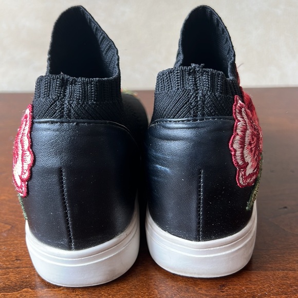 Steve Madden Sly Slip On Wedge Sneaker - Picture 3 of 7